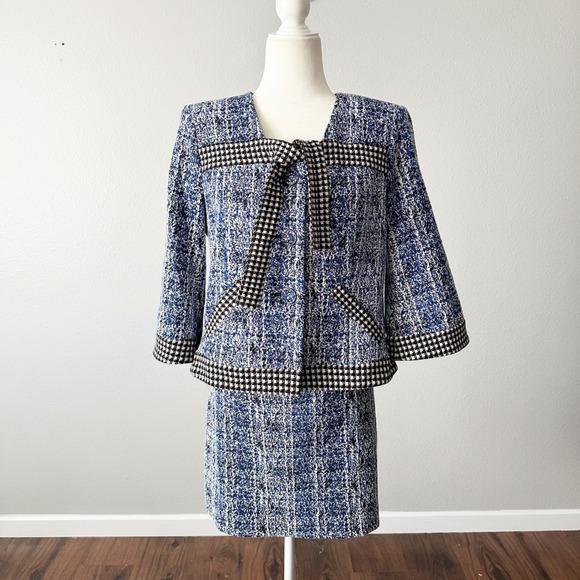 CAbi Dresses & Skirts - CAbi Houndstooth Blue Black Mini Skirt & Jacket Set Women's size 6/medium
